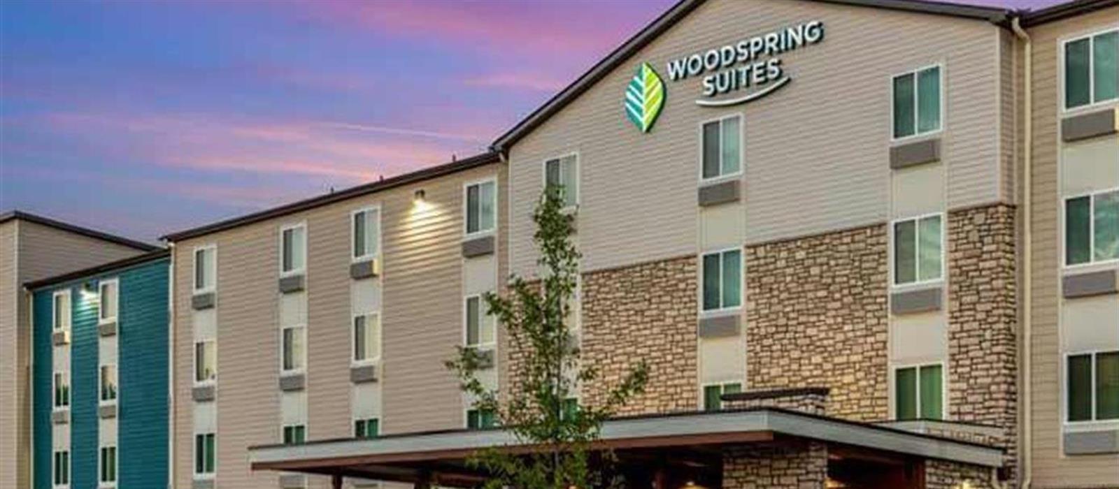 <b>Woodspring Suites</b><br />